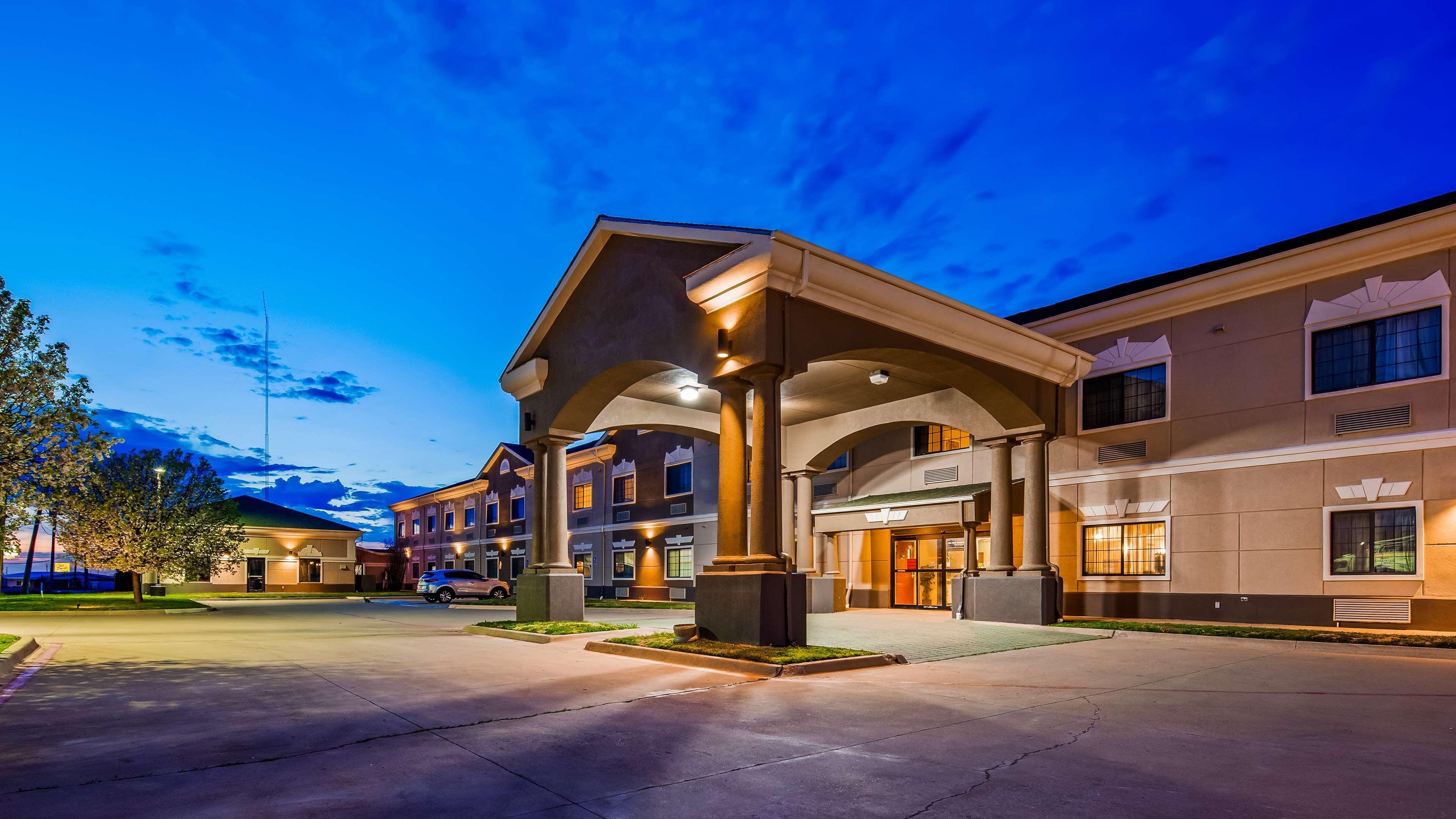 Best Western Quanah Inn & Suites Экстерьер фото